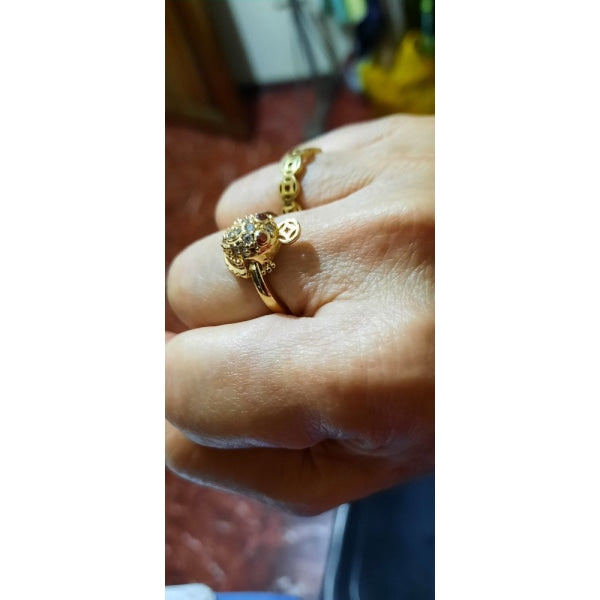 Adjustable Money Catcher Lucky Charm Frog Ring by PrimCare