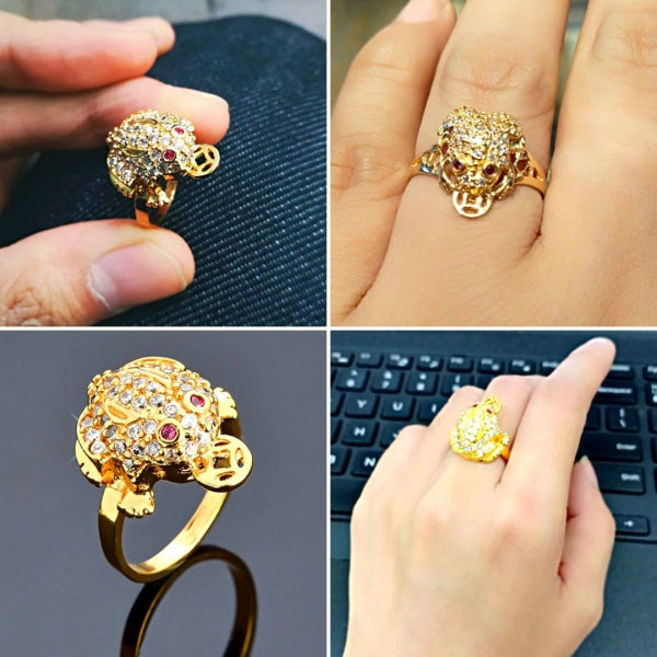 Adjustable Money Catcher Lucky Charm Frog Ring by PrimCare
