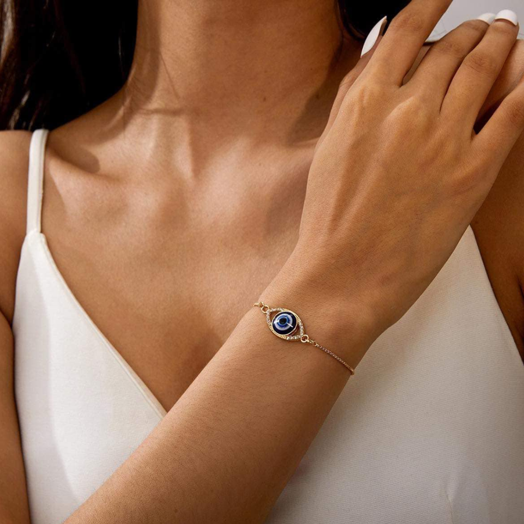 𝐁𝐥𝐞𝐬𝐬𝐞𝐝 𝐄𝐯𝐢𝐥 𝐄𝐲𝐞 𝐏𝐫𝐨𝐭𝐞𝐜𝐭𝐢𝐨𝐧 𝐁𝐫𝐚𝐜𝐞𝐥𝐞𝐭