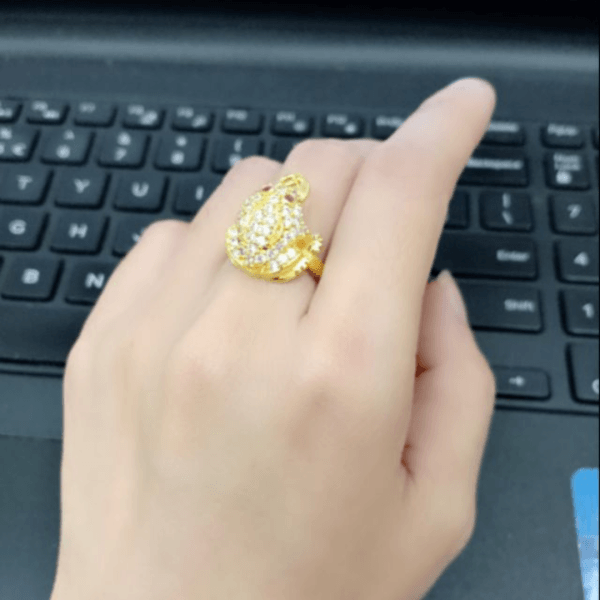 Adjustable Money Catcher Lucky Charm Frog Ring by PrimCare