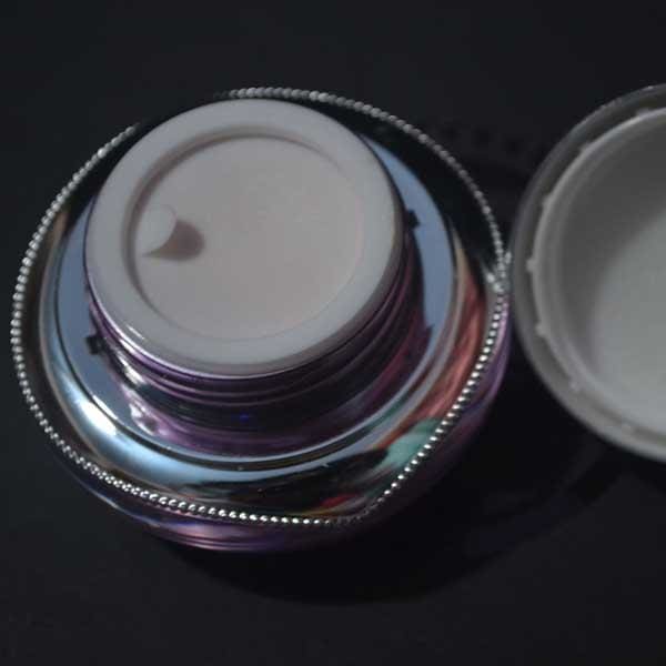 Alada 3D Whitening Facial Powder Cream