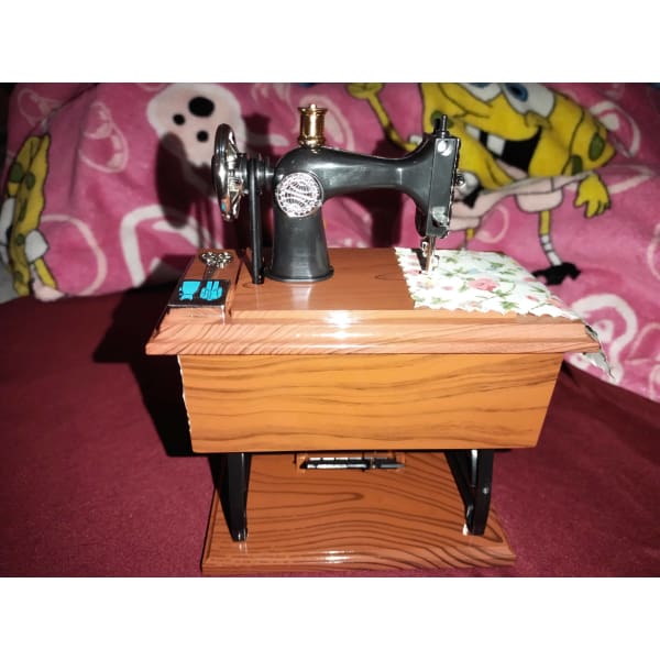 Mini Sewing Machine Music Box